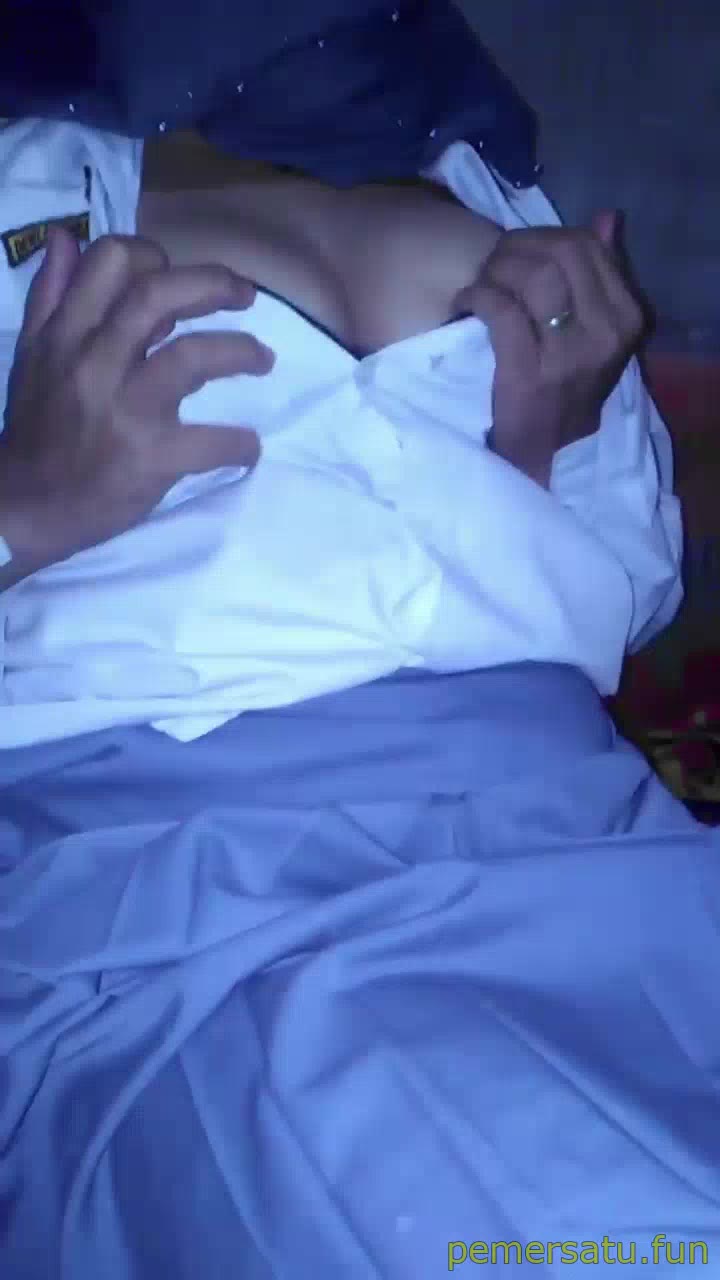 ass.gdav.top-jilbab seragam esema padahal udah emak - e124cno04wh4