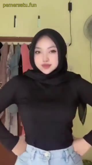 Rahma Jilbab Goyang Bugil di Tiktok (8)