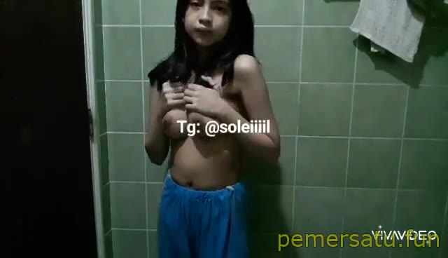 ass.gdav.top-Dek Solie Imut ABG 18yo remas toket masih perawan (6) - gh3pcpj1n3l9