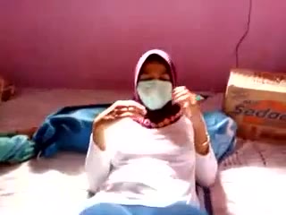 doodviral.com-Pembantu Masuk Kamar Suruh Bugil - 0patvc5j0ige