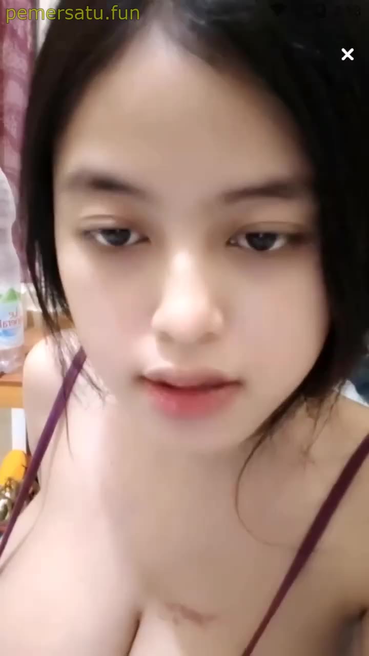 1 Terbaru Porno queen lita cantik montok tobrut 
