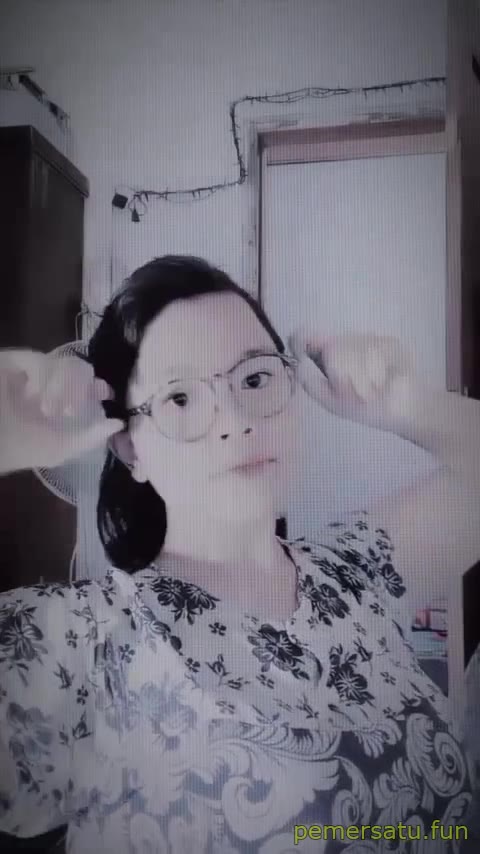 11 Terbaru Viral Putri Talent abg 18yo pemersatu fun 