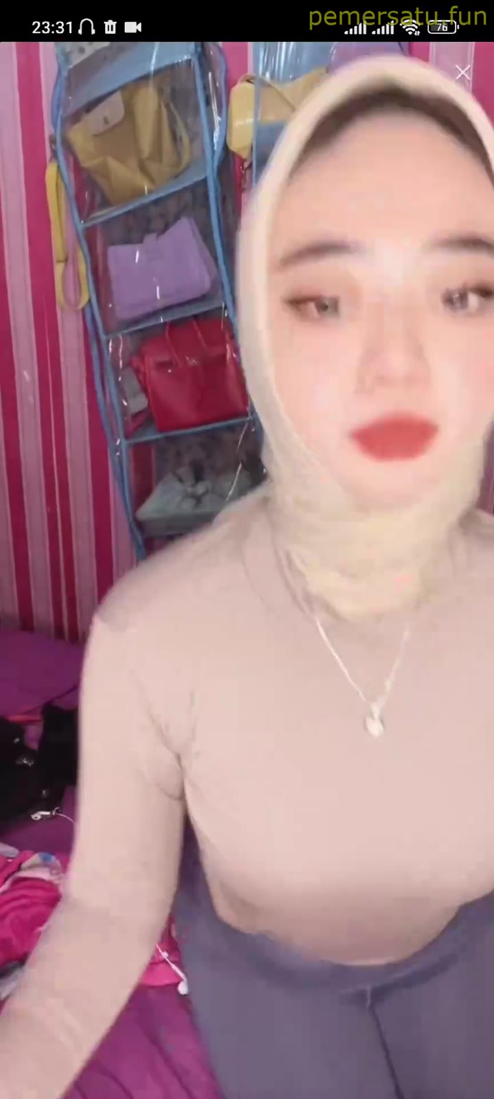 5 Viral Terbaru nau hijab seksi 