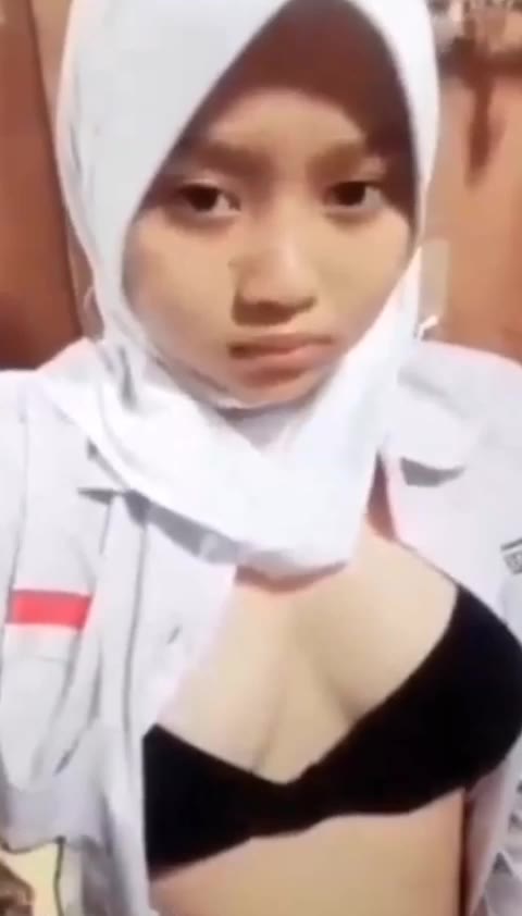 bokep.indobokepin.com-Masih Pake Baju OSIS Esema - ysu1zdwpsprr