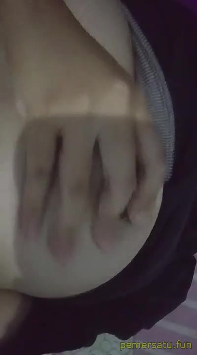 P3 Talent Oscar Tobrut Kacamata 18yo Meresahkan