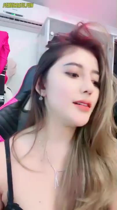 P2 Lidya Danira Cantik Idaman Seksi