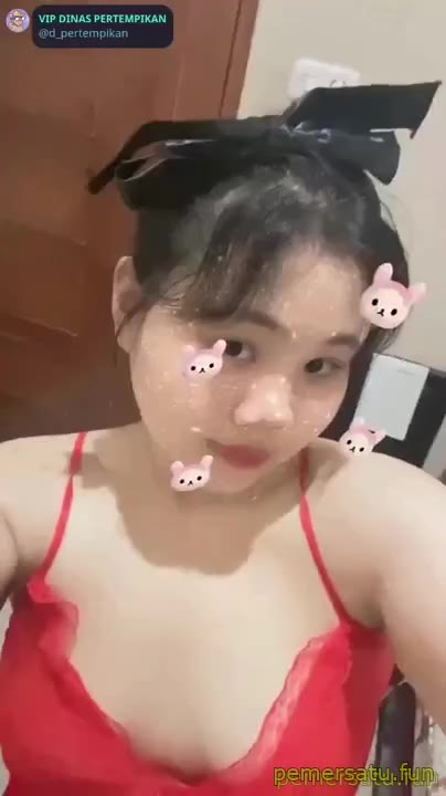 2 Viral Terbaru Dedek abg 18yo hijab toket ranum memek mulus colmek 