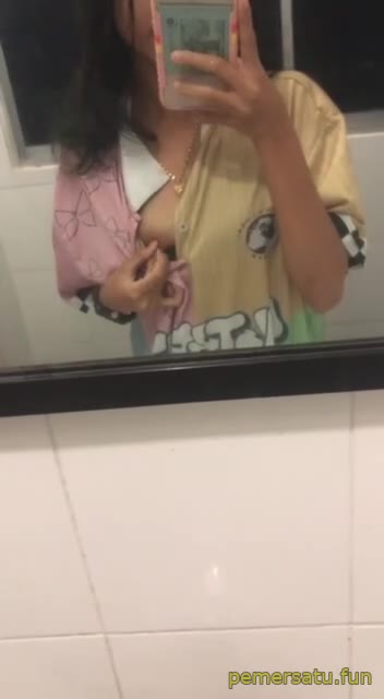 43 Porno Bokep dina jilbab 18yo suka colmek sange 