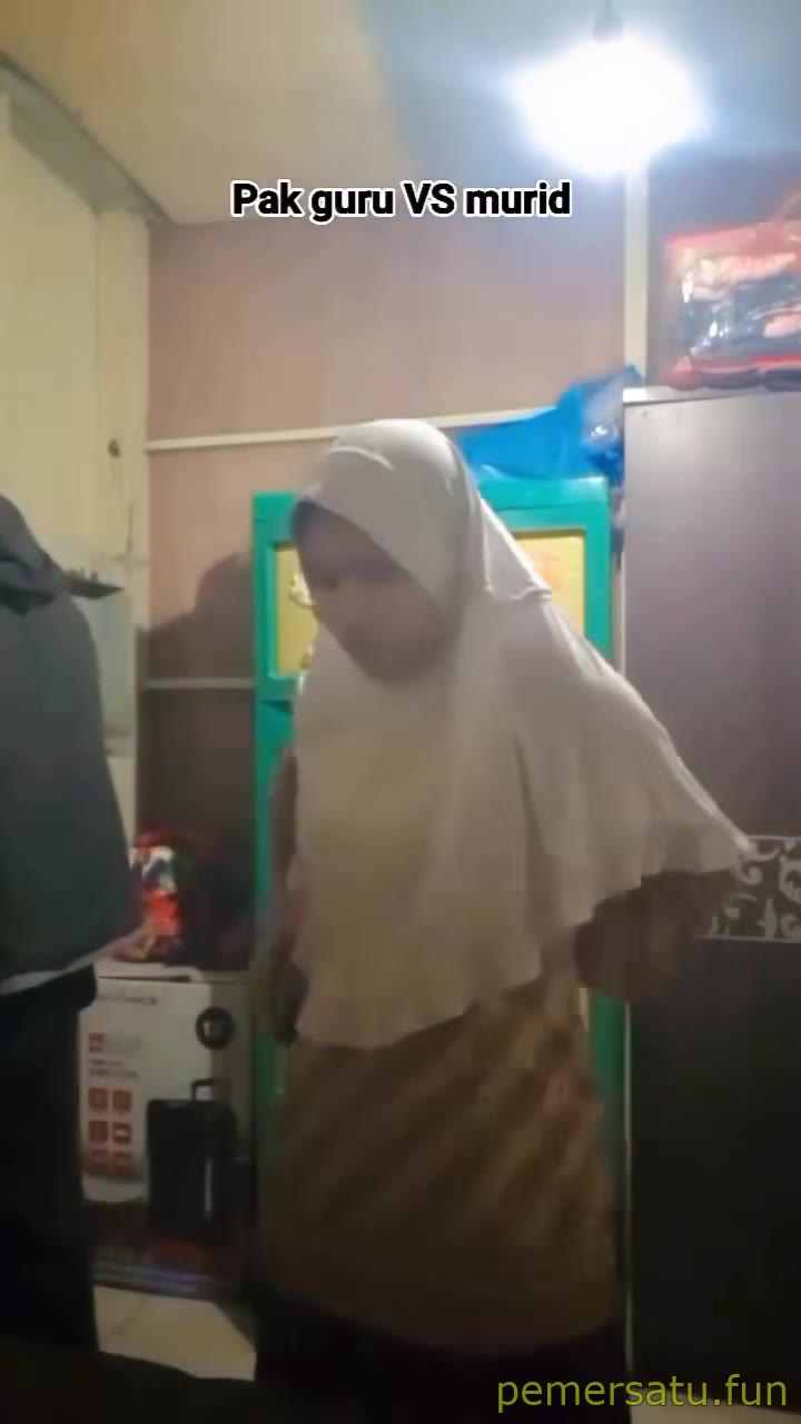 2 Pak Guru Vs Murid Babak
