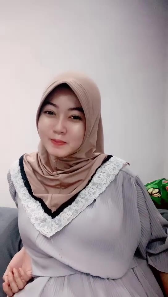 ass.gdav.top-Nemenin Pake Baju Hijabers Bening Mulus p.2 - iok3l1mnn1xn