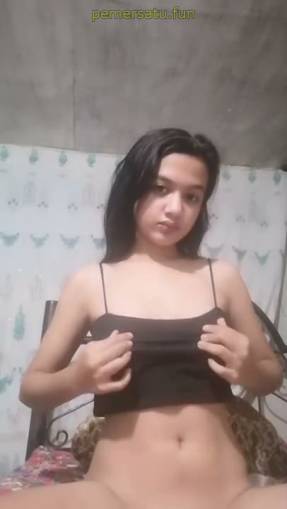 19 Terbaru Viral Aliyah Imut Abg 18Yo Pakai Tanktop Hitam Colmek 