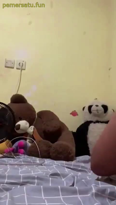 2 Bokep Viral abg sange colok memek remas toket 