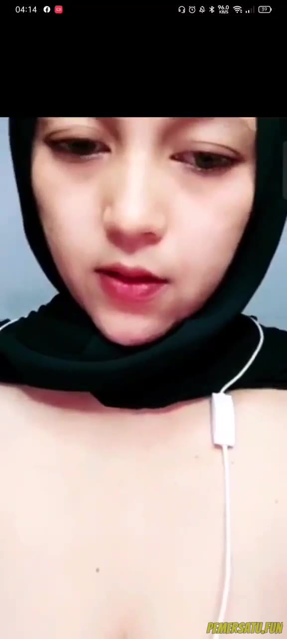 Fulldur Hijab Hitam Lumayan Manis