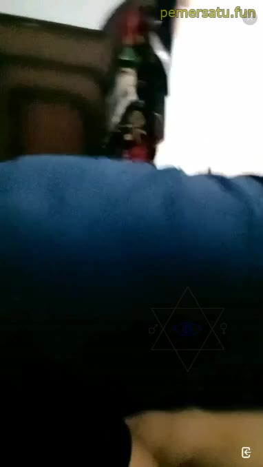 Video Viral Terbaru Dibangunin Mami Tere Suruh Ngentotin – Prank Ojol-Dibangunin Mami Tere Suru PEMERSATUDOTFUN
