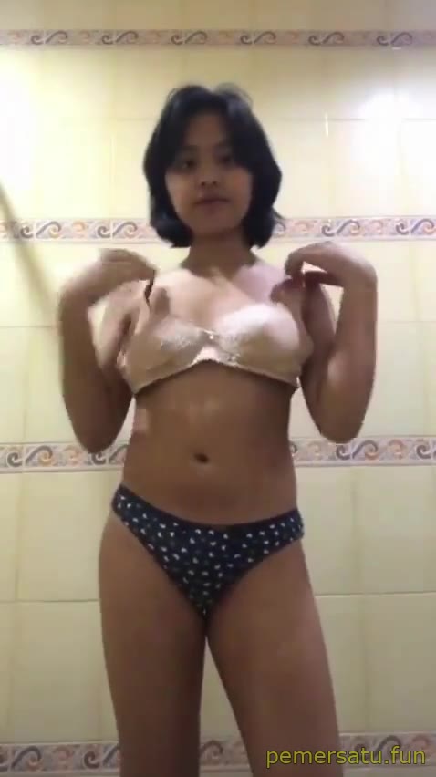 Video Viral Terbaru Koleksi 4 Vids Abg 18Yo Sange Cantik Dientot Pengangguran PEMERSATUDOTFUN