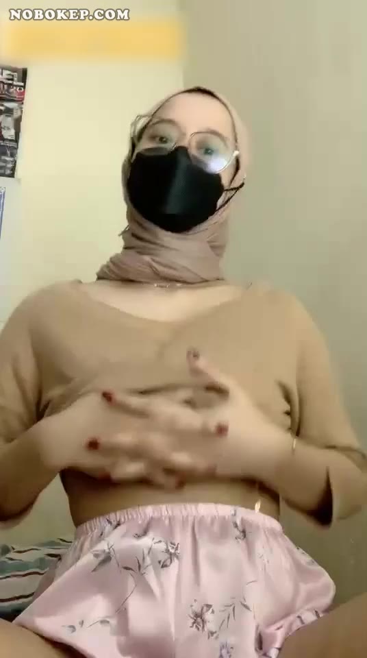  Bokep Porno Bokep Indo ABG Hijab Cantik Toket Gede Mulus