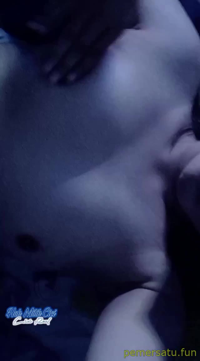 21 Bokep Viral cici barbar management abg 18yo pemersatu fun 