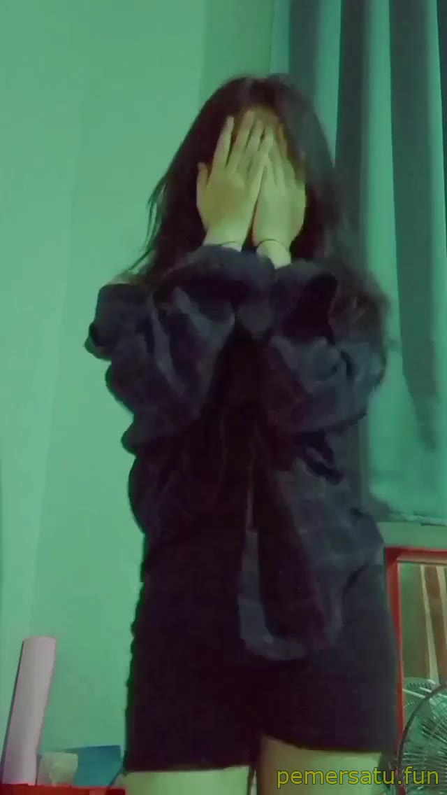 Video Viral Terbaru P1 Zaskia Abg 18Yo Pemersatu Fun 1 PEMERSATUDOTFUN