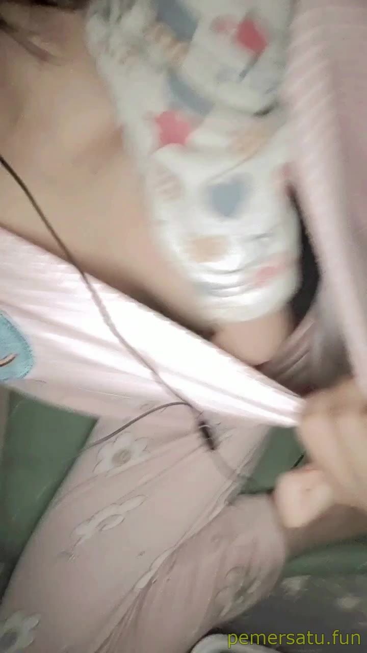 12 Bokep Porno Rena abg 18yo pemersatu fun 