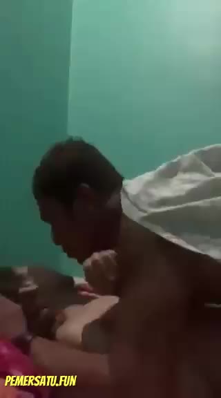 678) Awek Bening Dientot Paman Karena Suka Colmek Part P4(2023 06 24 14 59 43