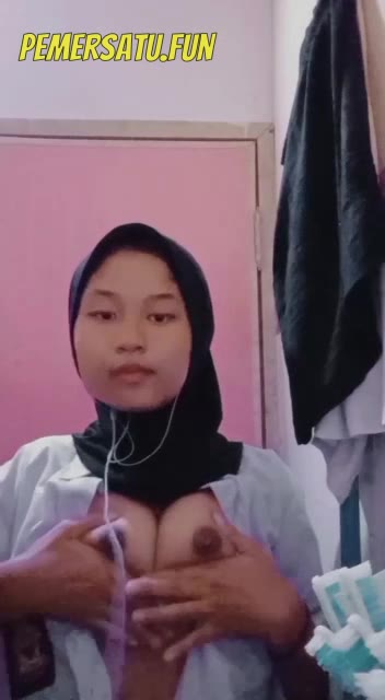 3 Bokep Viral video nenen abg untuk pacar 