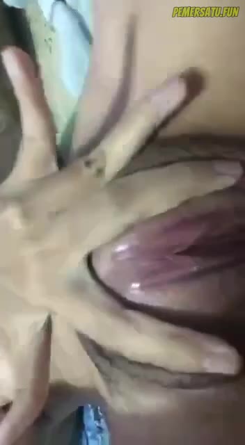hijab mulus 18yo suka colmek telanjang (14) Video Bokep