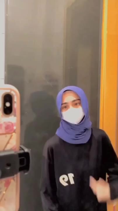 bokep22.com-Koleksi 8 Bokep Jilbab Siti 3 - o4tpp9dtn8bf