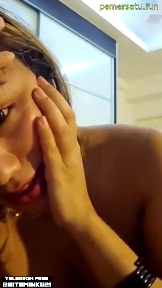 2 Bokep Terbaru selebgram tobrut binal birahi 