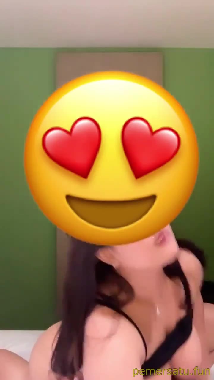 P57 Kiara Selebgram Suka Ngewe Ama Pacar