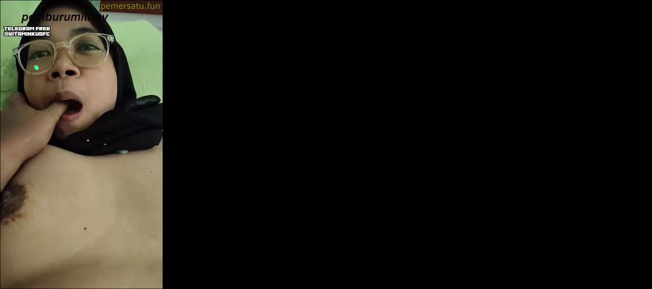 Video Viral Terbaru Dood – P70 Pemburumilfmy Skandal Entot Tante 70 PEMERSATUDOTFUN