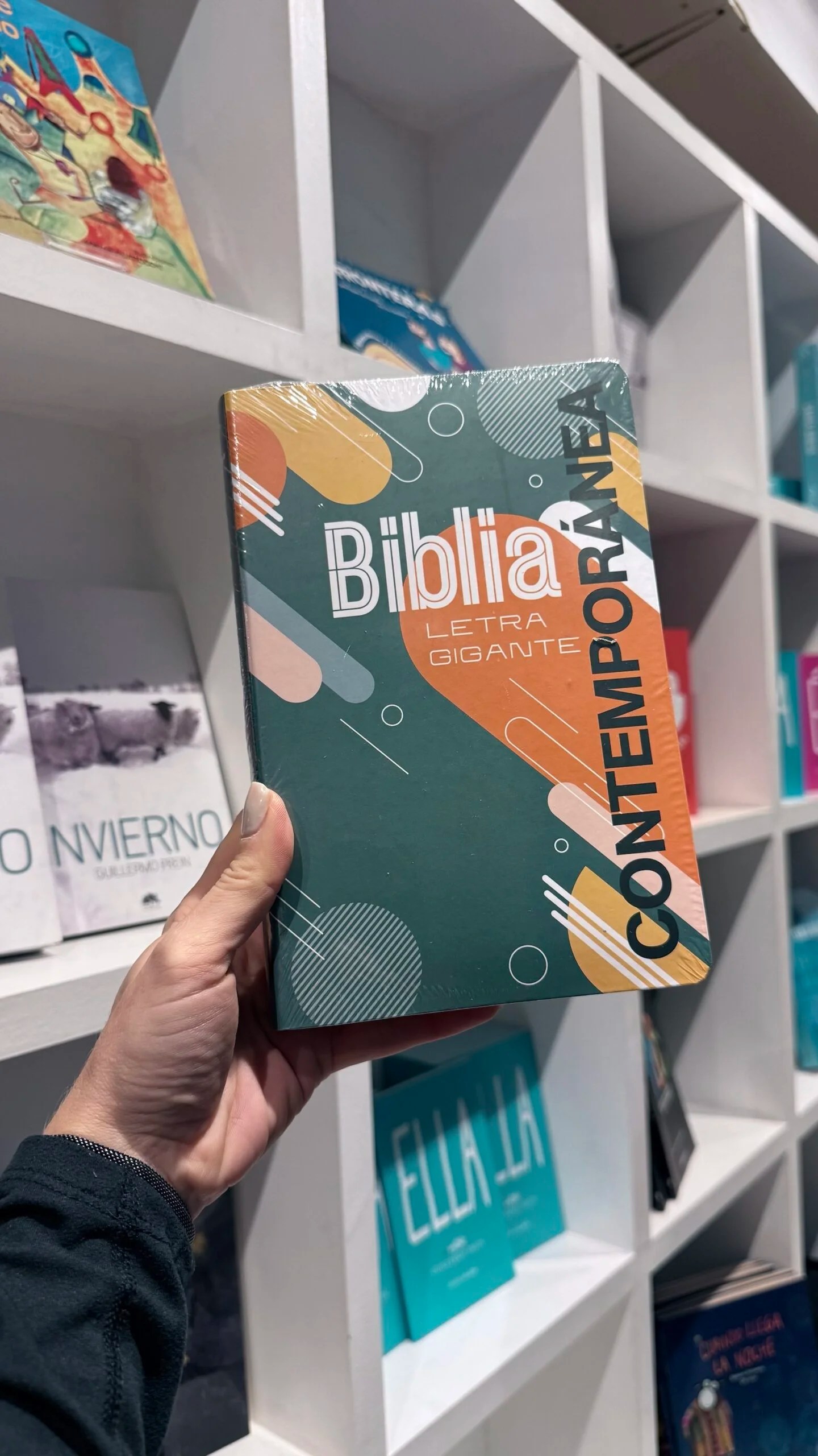 BIBLIA RVC LETRA GRANDE COLORES
