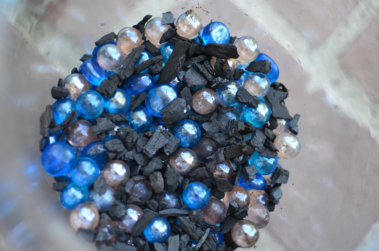 Glass Pebbles + Carbon