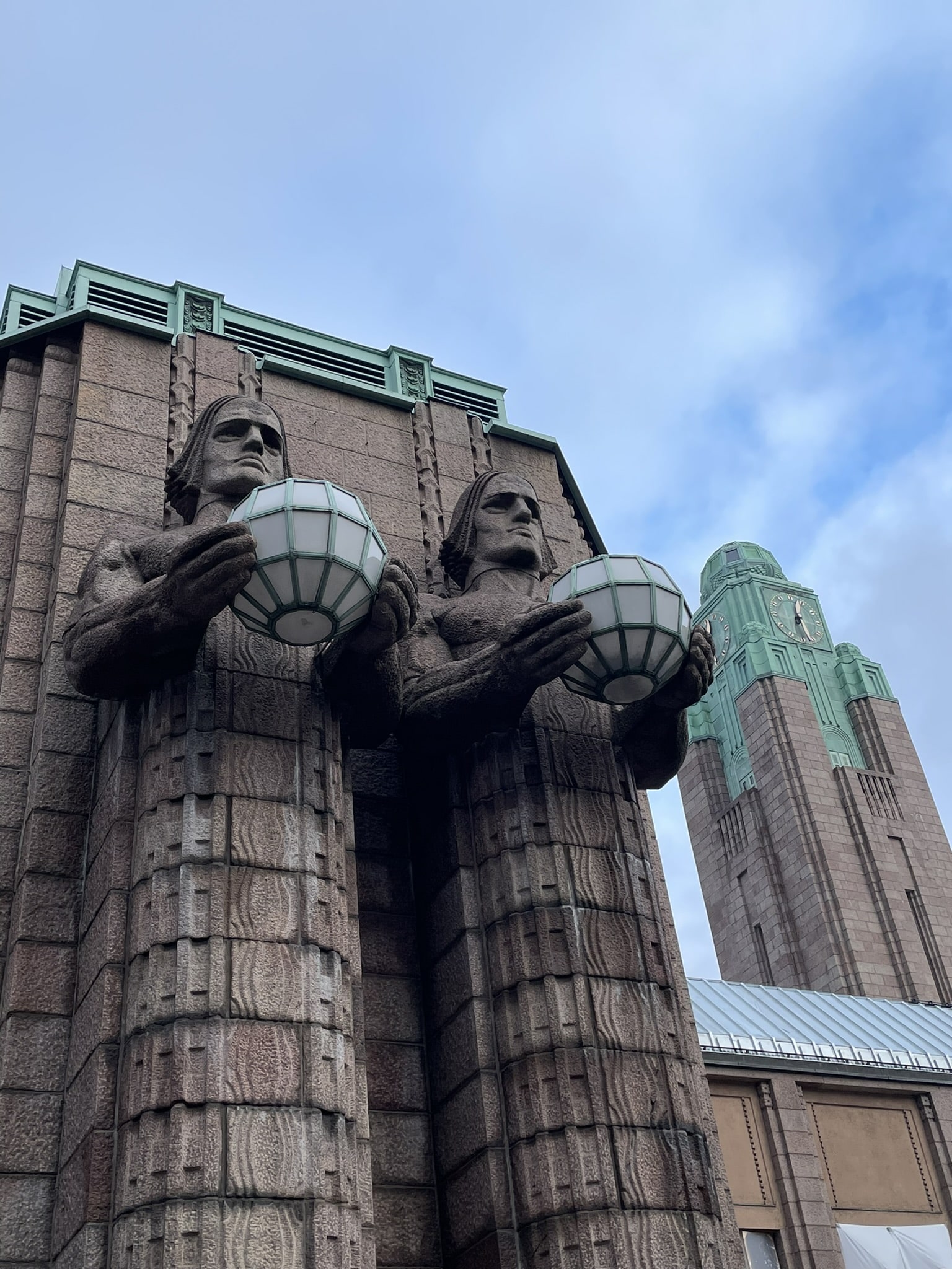 Helsinki Train Station (2)