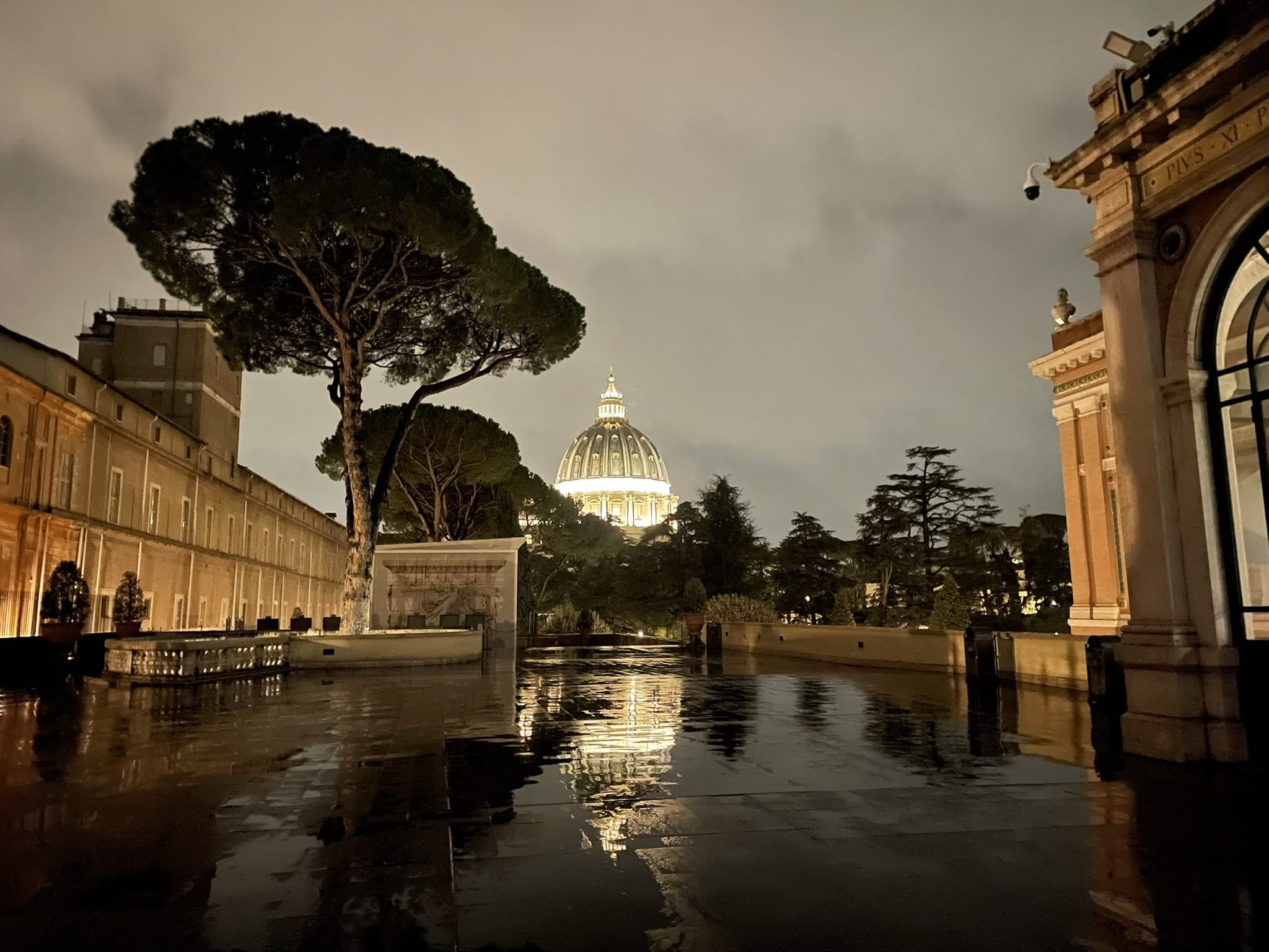 Vatican Museums (1)