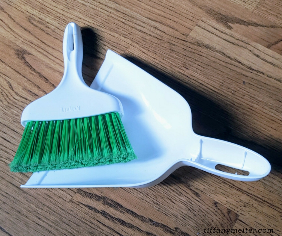 Don't spend Weekends Cleaning, Cleaning House