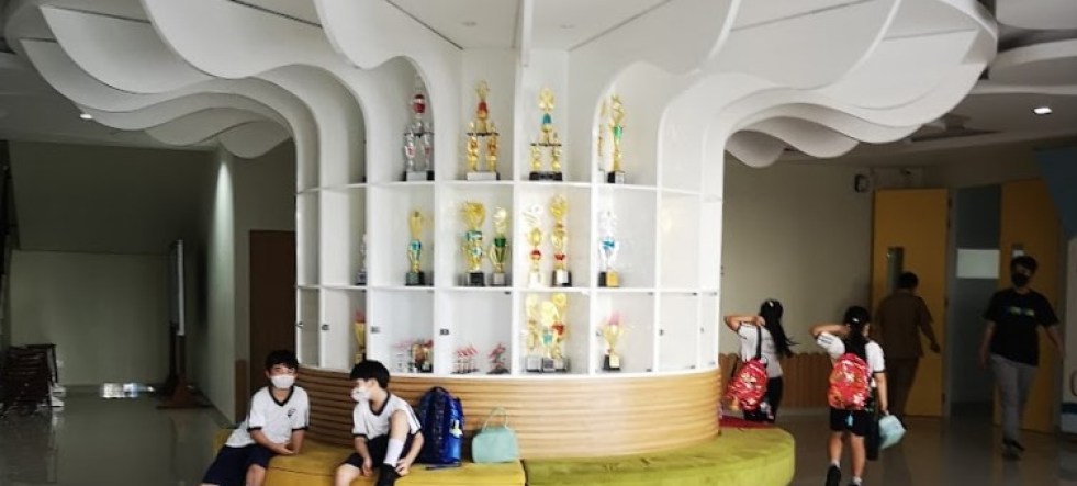 Lobby Sekolahan Pelita Cemerlang School Pontianak | Daftar dan Biaya Sekolah Swasta dan Sekolah Internasional Terbaik, Terunggul. dan Terdekat di Pontianak