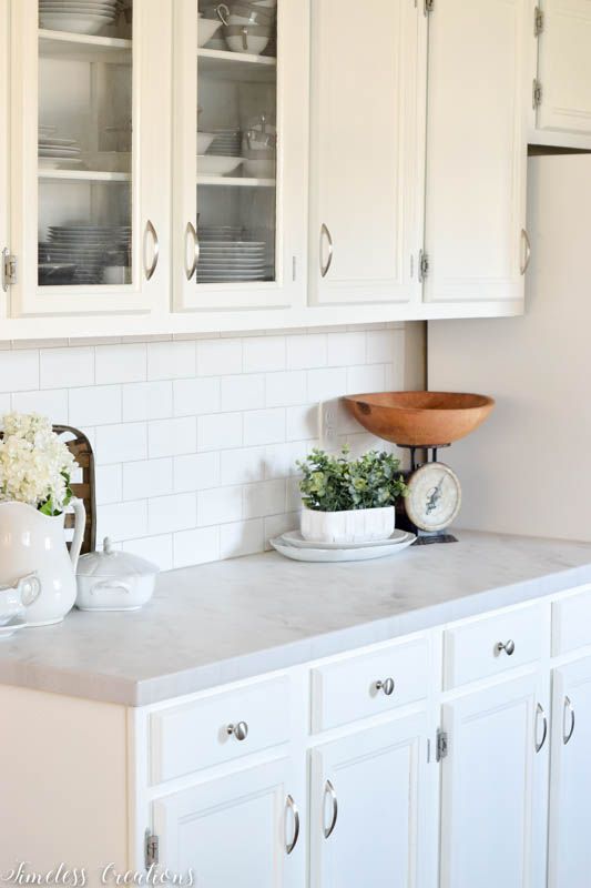 Lily's E'Claires: Kitchen Countertop DIY Makeover