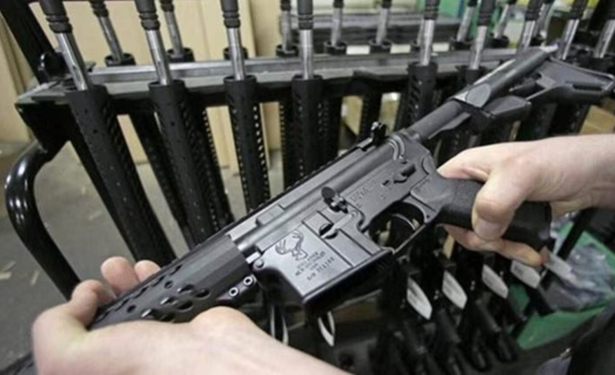 GUN