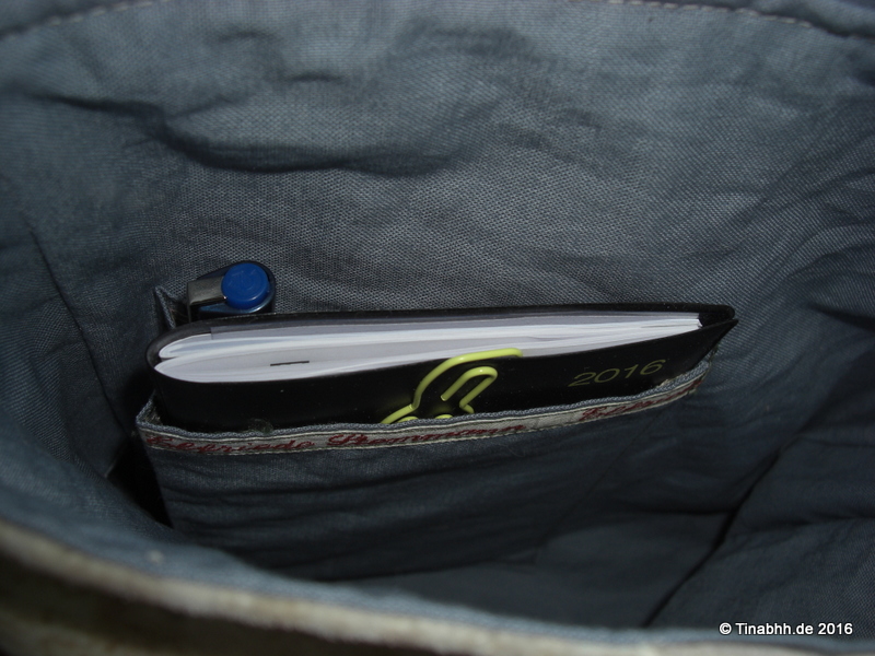 Innentasche für den Kalender und Stift