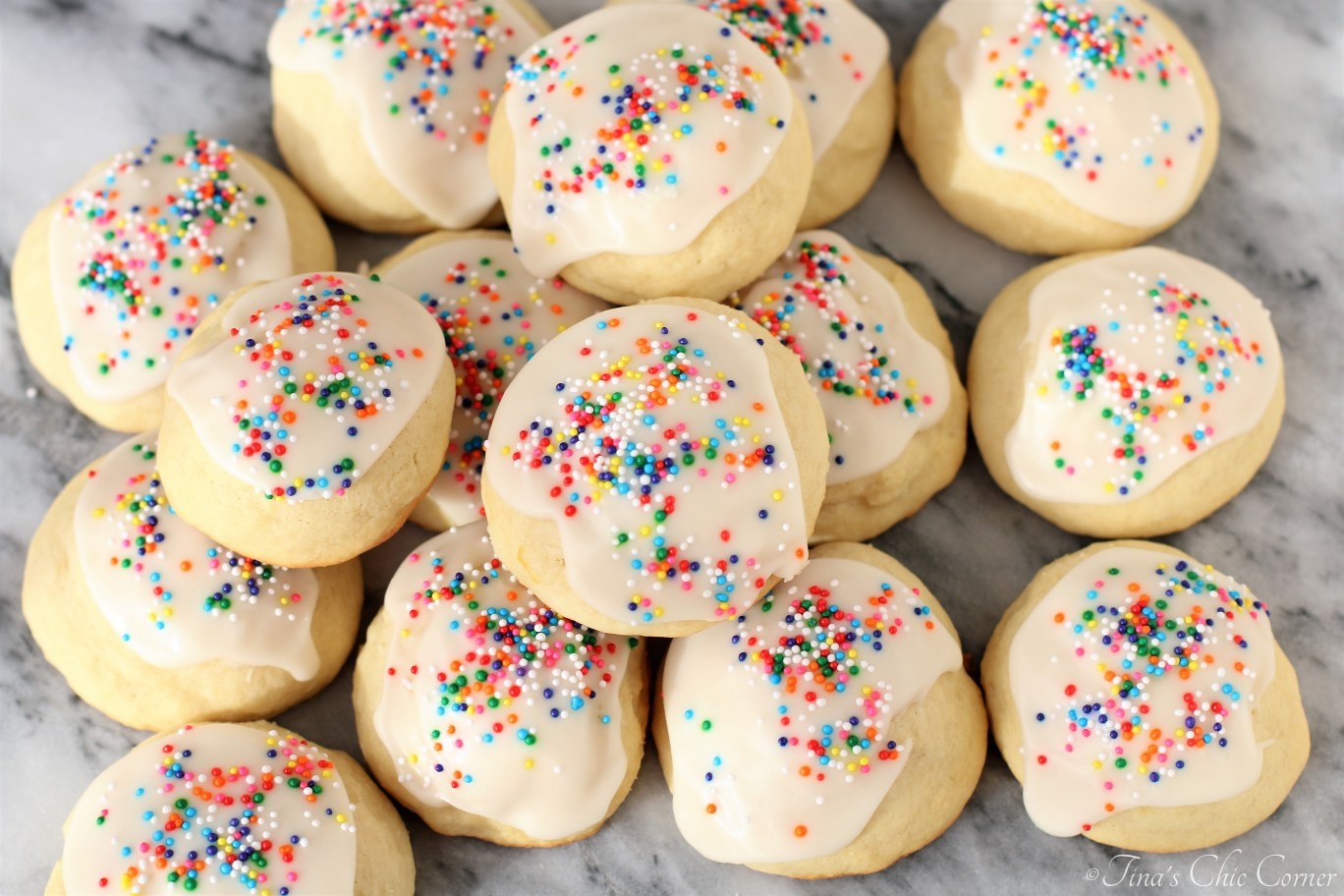 Italian Ricotta Cookies - Tina's Chic Corner