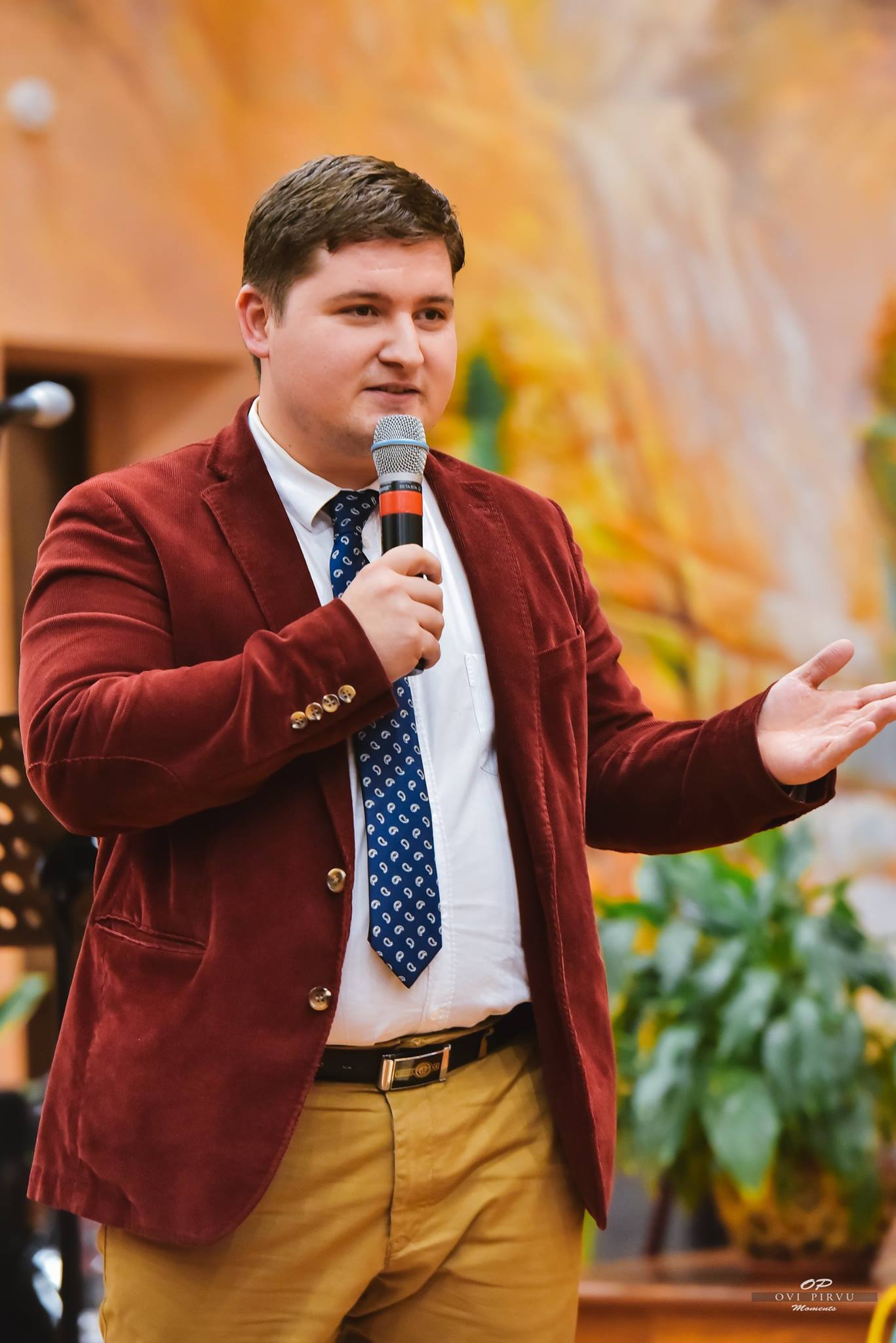 presb. dr. Caleb Nechifor