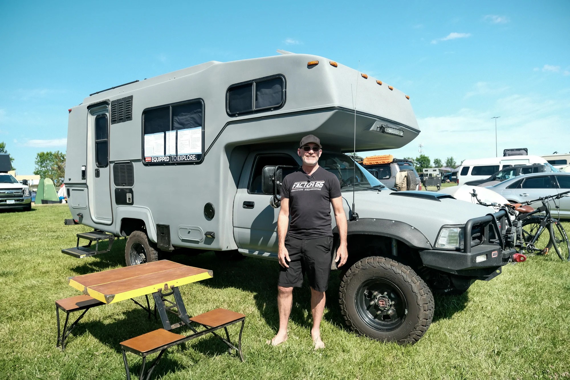Toyota motorhome turned 4×4 overlander