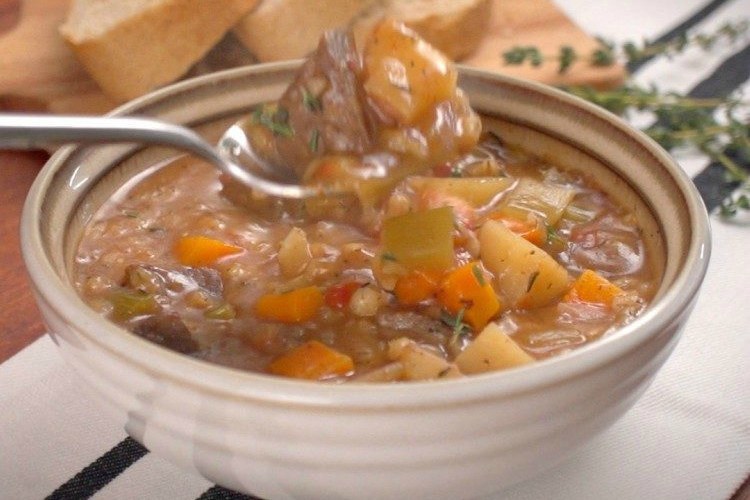 22 slow cooker recipes you can eat on a diet