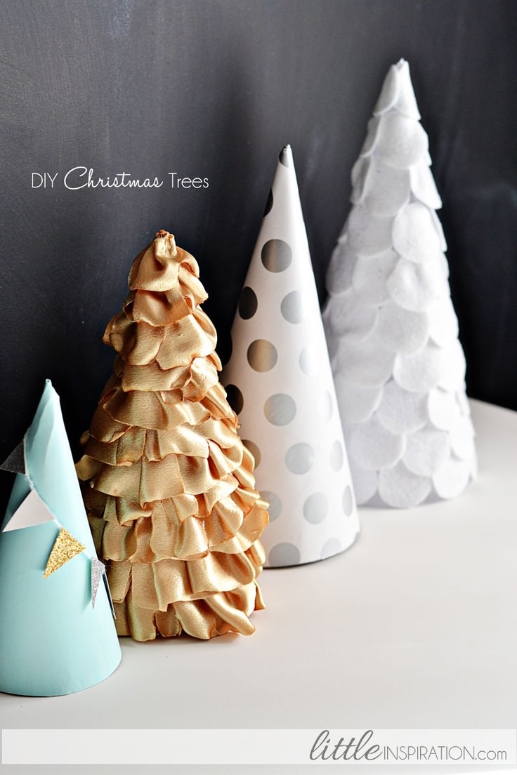 People have an innate curiosity about the natural world around them, and identifying a tree by its leaves can satisfy that curiosity. 22 Christmas Tree Themes To Make Tip Junkie