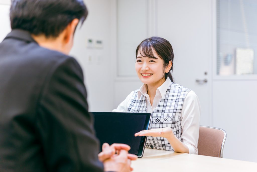 起業する女性の特徴の1つ会話上手