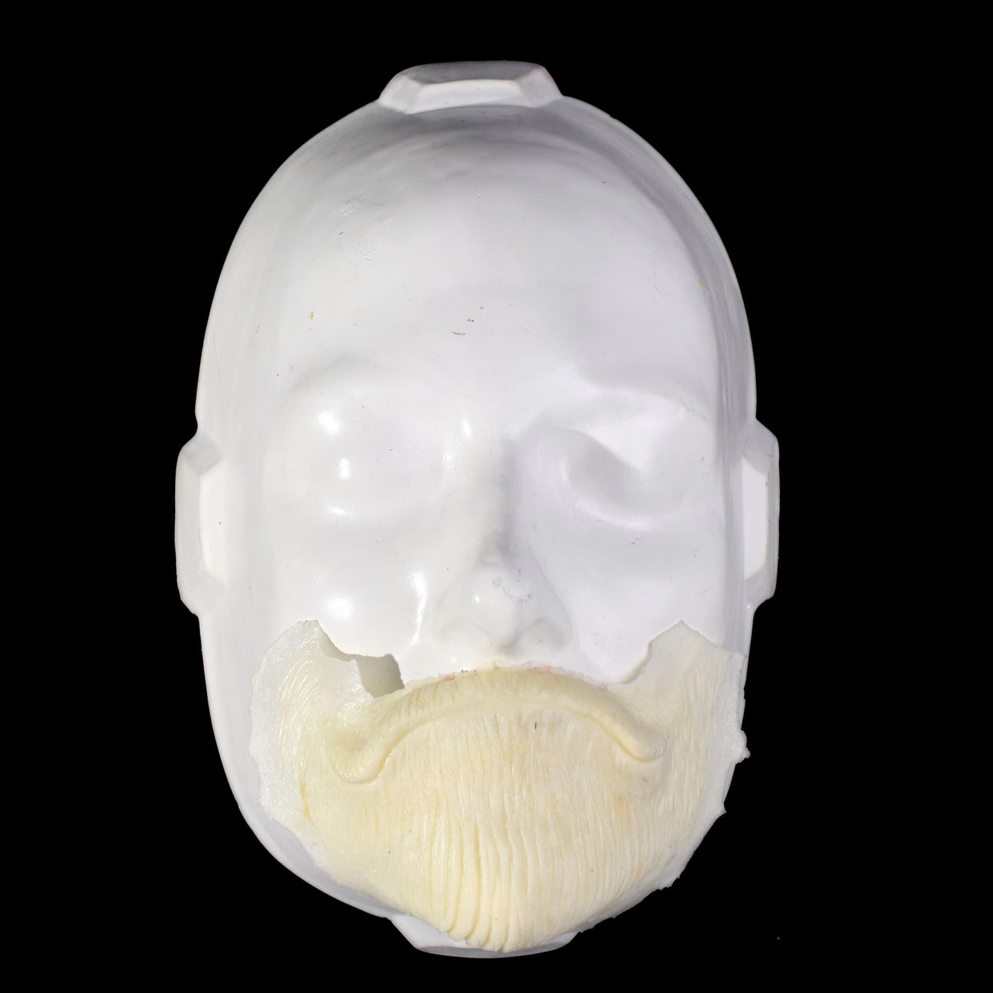 MTON4 Mentón Felino 3