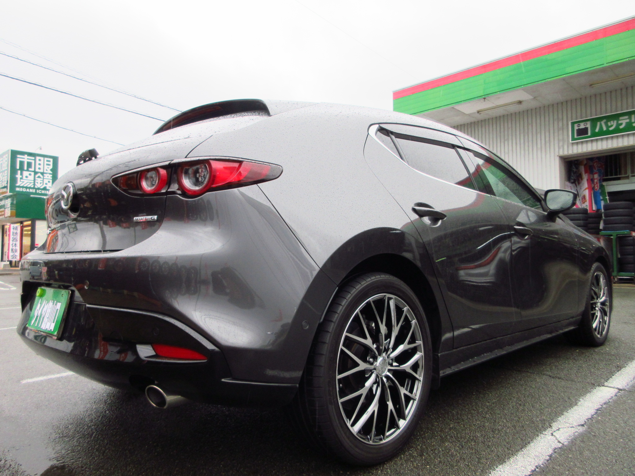 マツダ3にレオニスMX取り付けました | 山口でタイヤのことなら