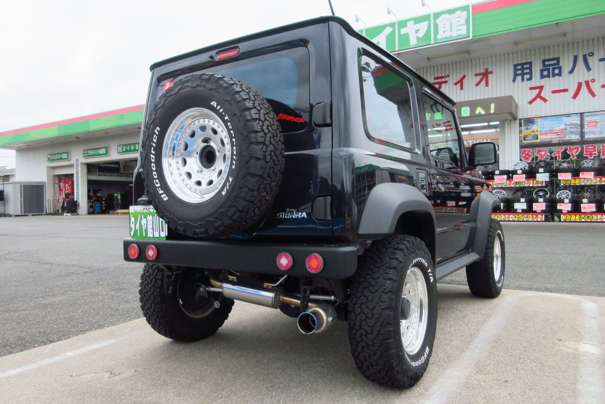 ジムニーjb64w オートルビーズ リアバンパー