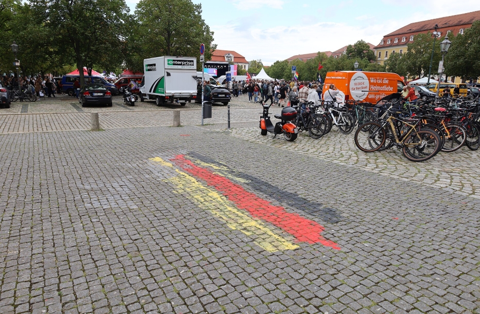 Dehm wirbt für Zusammenarbeit von AfD und BSW
