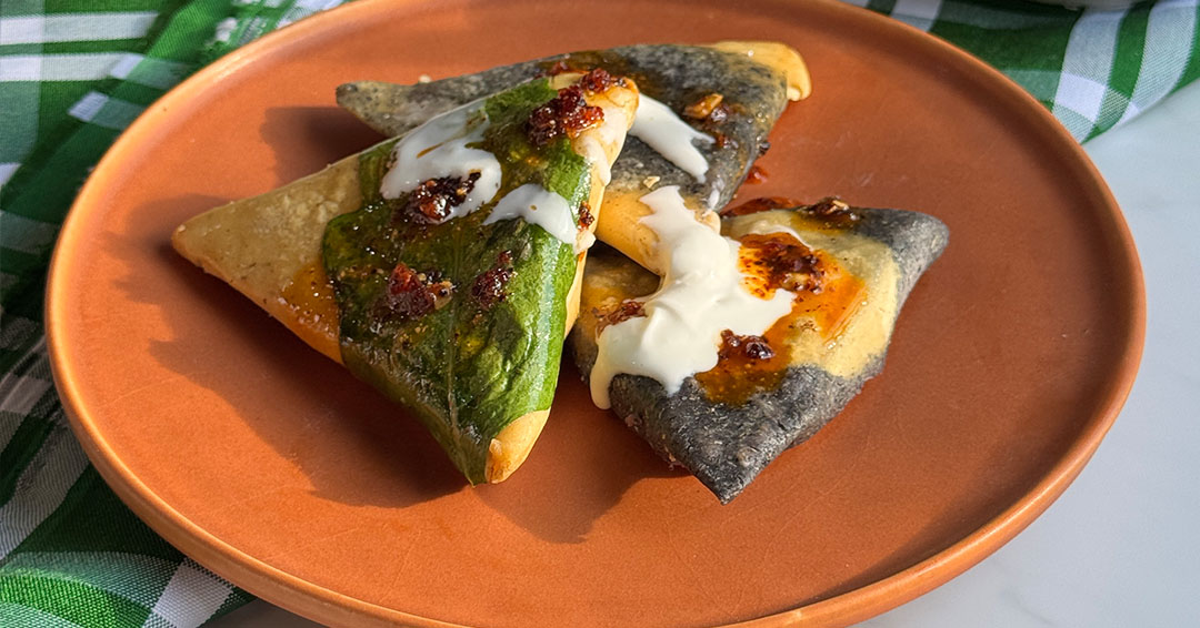 Receta: Tetelas de huitlacoche, geometría de maíz